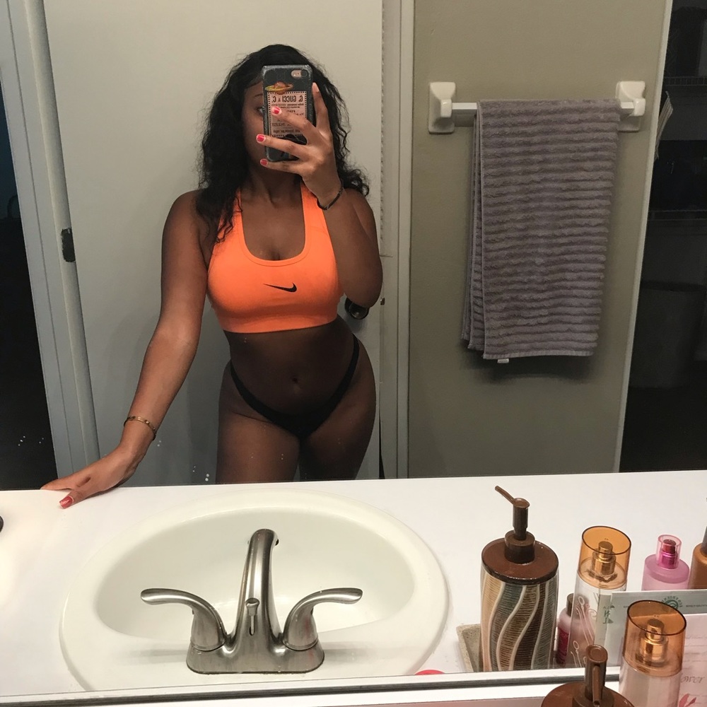 Nike bra